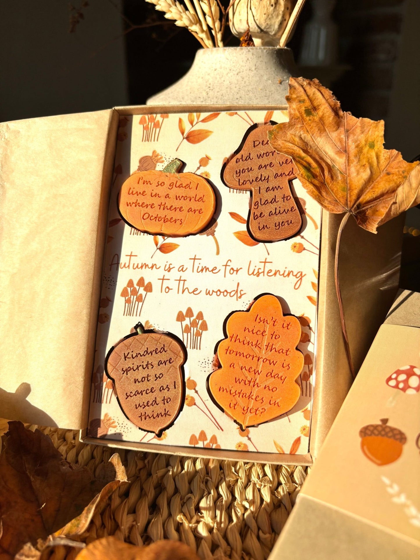 anne of green gables autumn wax melt gift box for book lovers