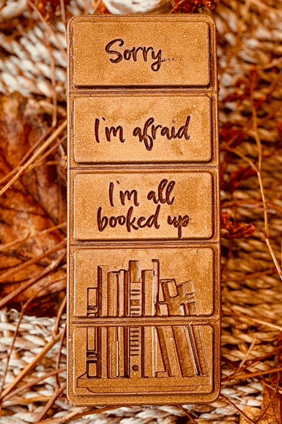 booked up wax melt bar