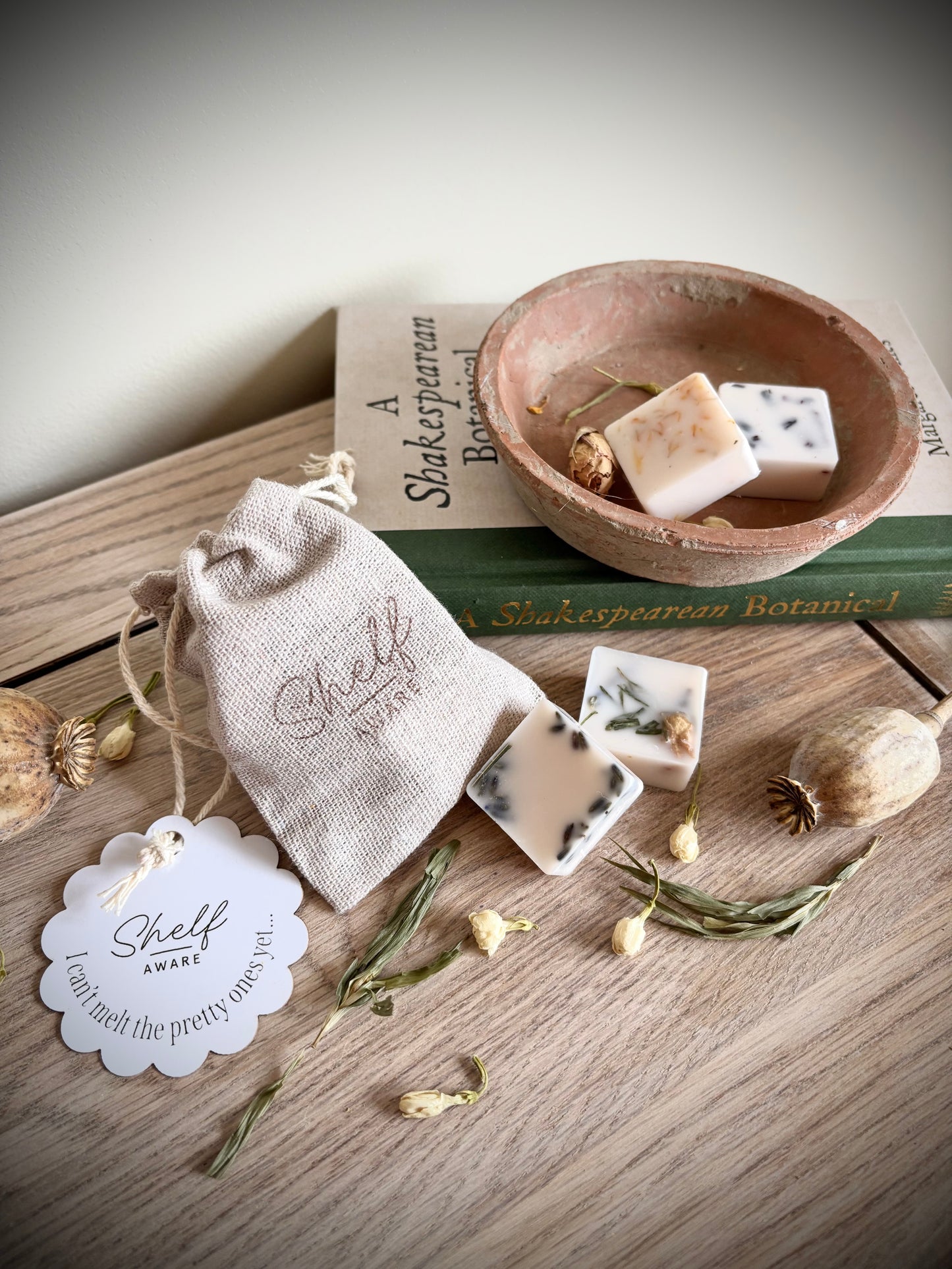 Botanical Wax Melts- Books and Flowers