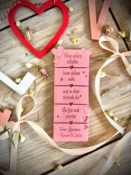 romeo and juliet wax melt bar in blush pink. perfect gifts for book lovers. 