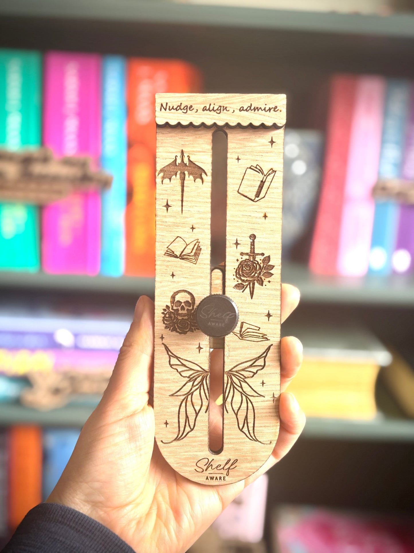 Adjustable Bookshelf Align Guide - Shelfaware