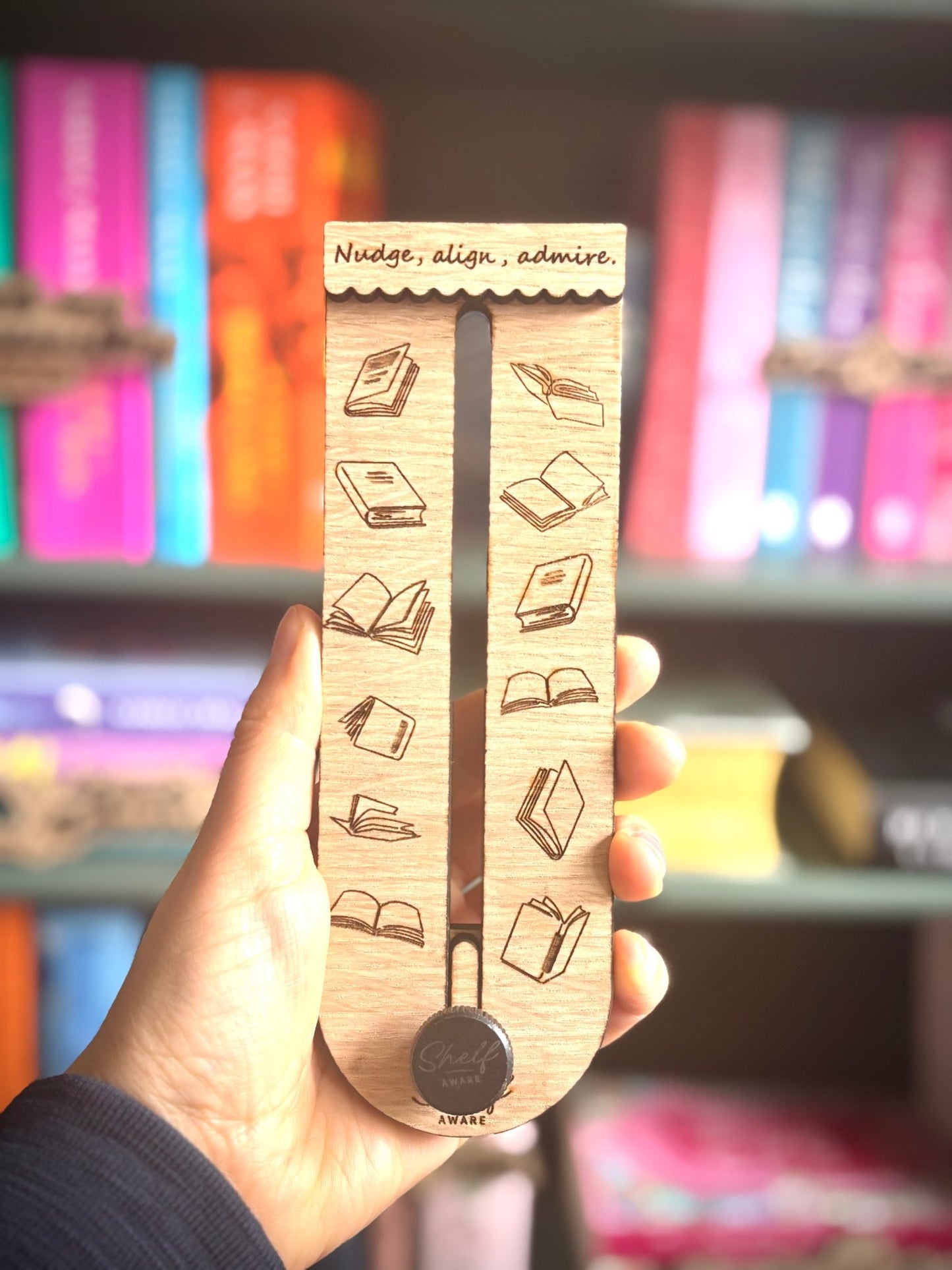 Adjustable Bookshelf Align Guide - Shelfaware