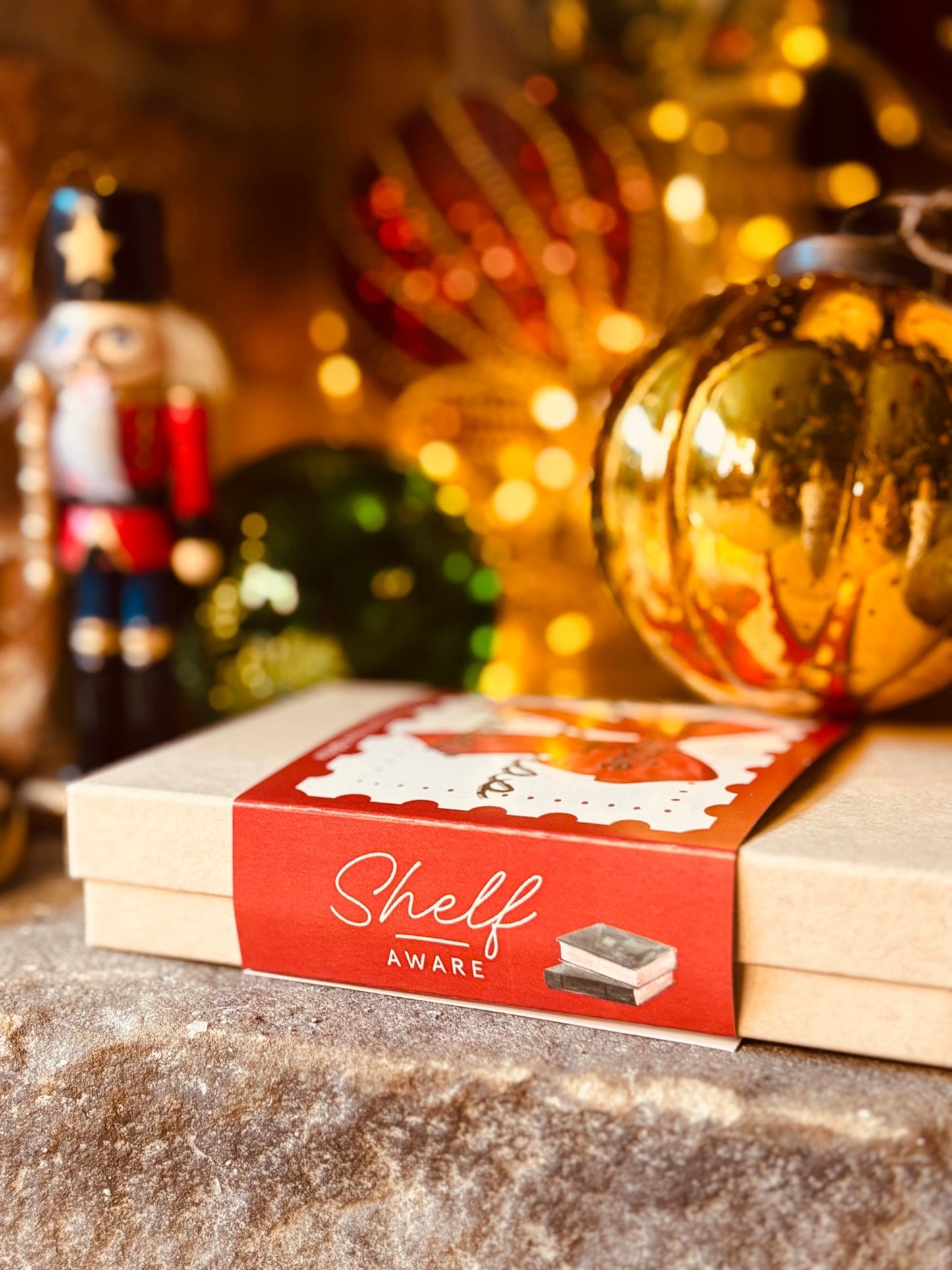 The Little Christmas Bookshelf Wax Melt Gift Box - Shelfaware